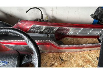Ford costum çıkma sağ sol arka stop