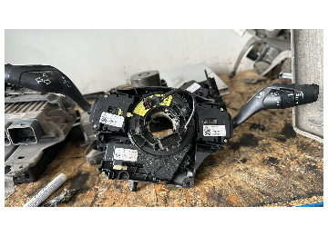 Ford costum çıkma silecek sinyal kolu