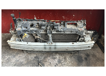 Ford courier 2018 çıkma ön panel set