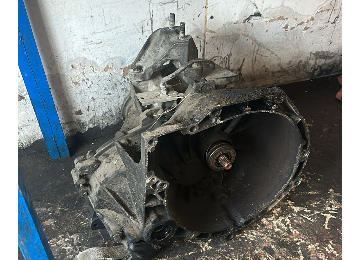 Ford courier çıkma 5 ileri şanzıman
