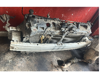Ford courier çıkma radyatör seti tampon demiri