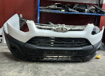 Ford custom çıkma ön tampon