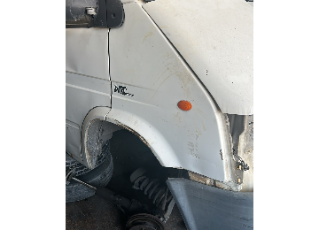 Ford transit t12/t15 çıkma sağ ön çamurluk